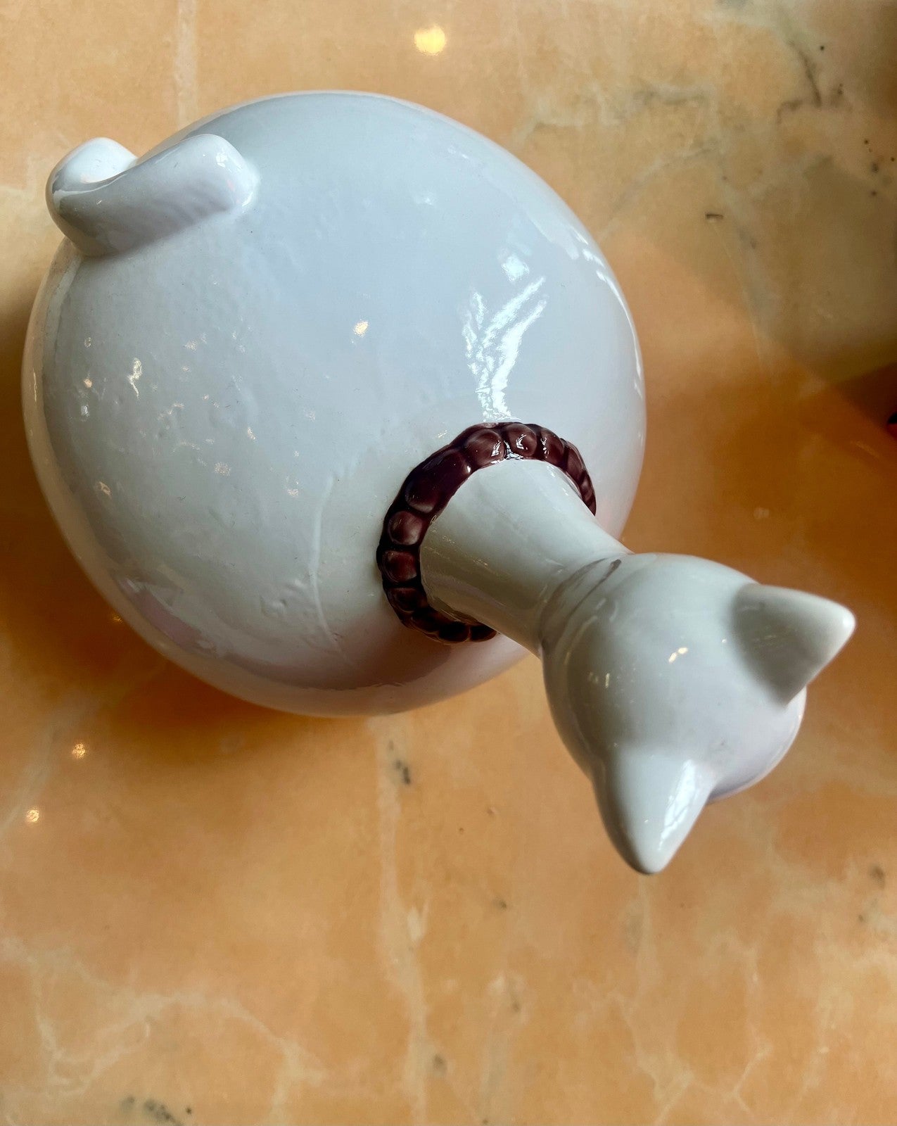 Ancienne décoration de chat en céramique