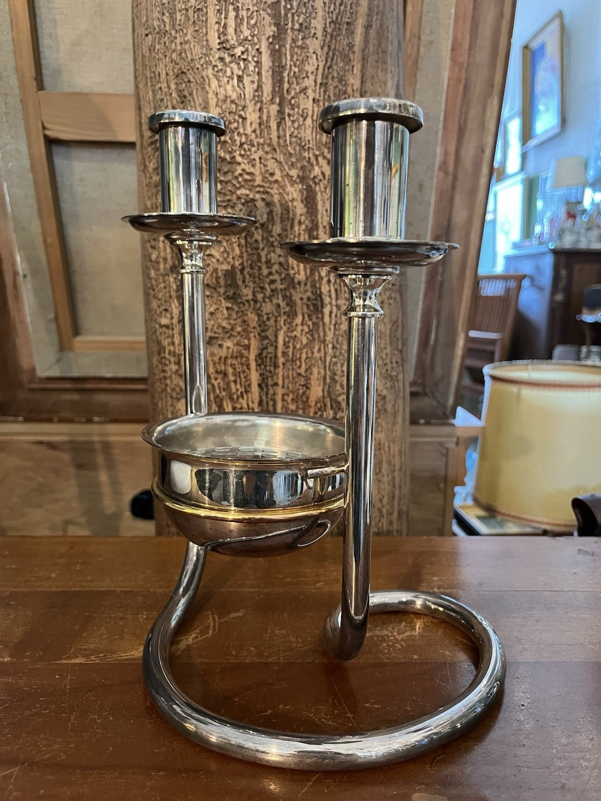 Chandelier Double Bougie En Métal Argenté Avec Cendrier