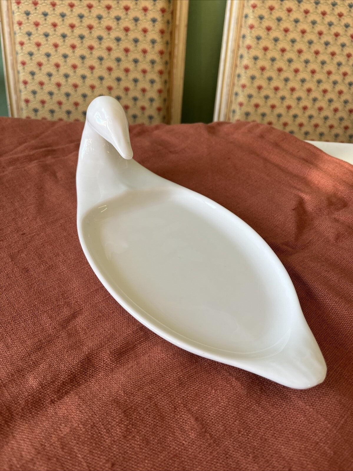 Plat De Service Forme De Canard Porcelaine Apilco France