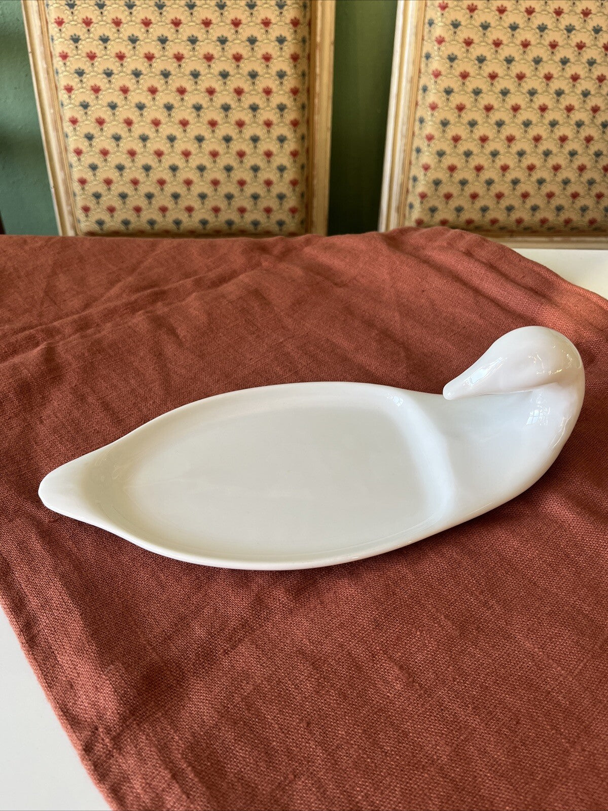 Plat De Service Forme De Canard Porcelaine Apilco France