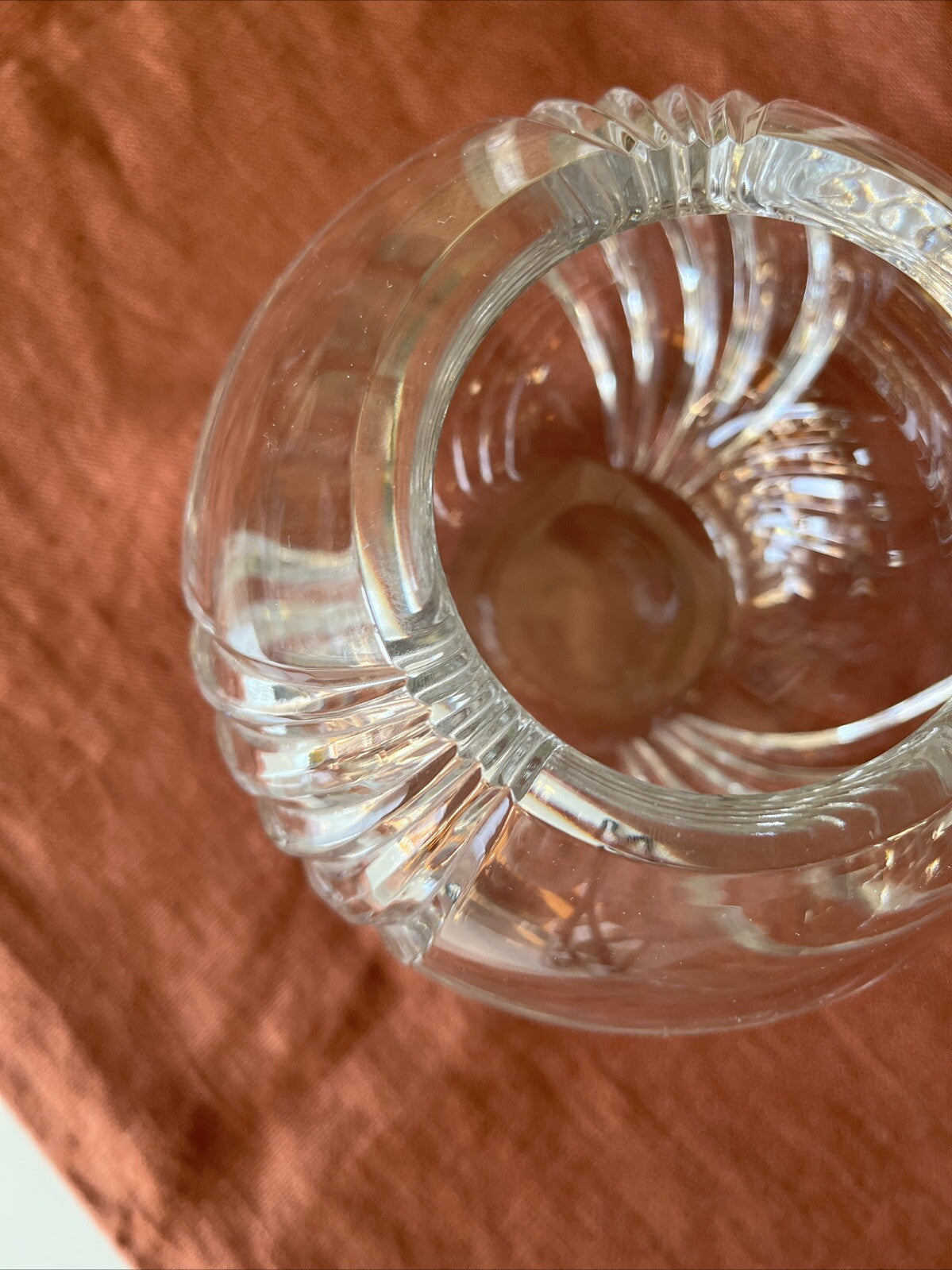 Vase Boule En Cristal Taillé