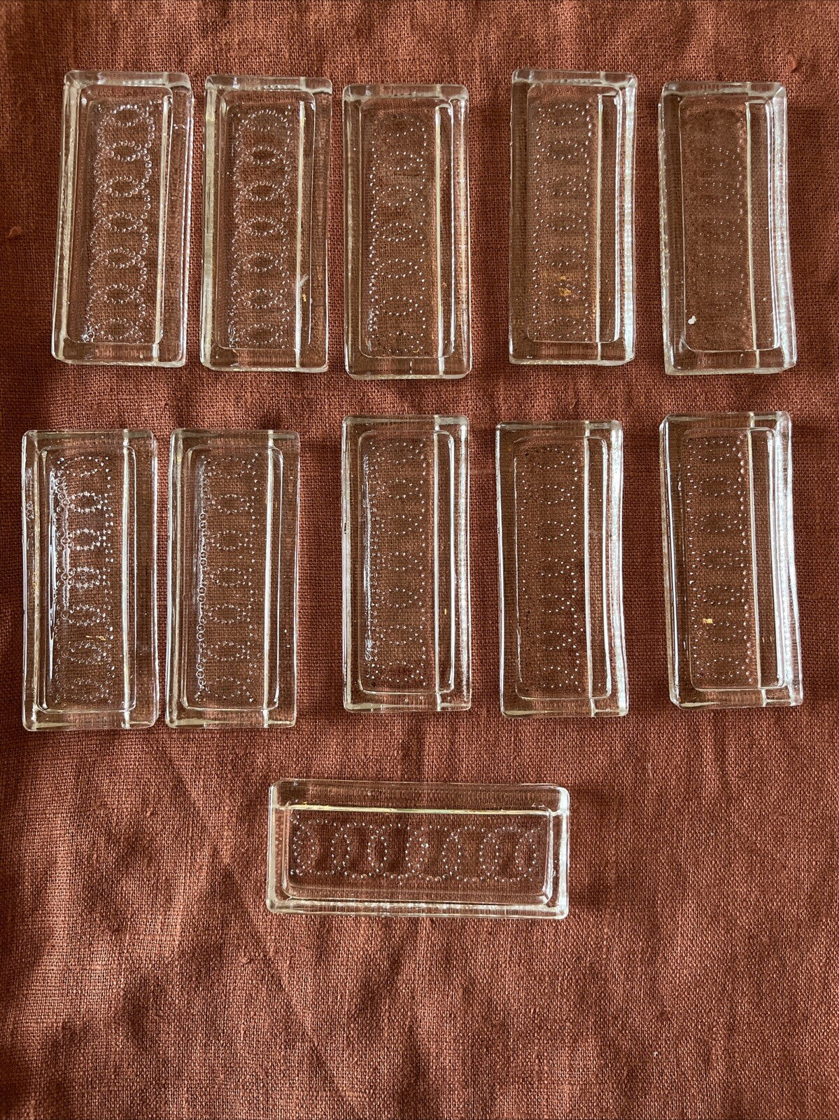 Lot De 11 Anciens Porte-couteaux En Cristal
