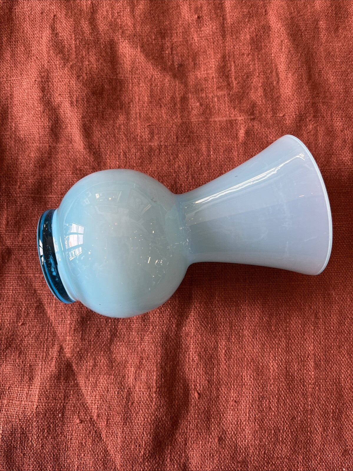 Petit Vase En Opaline Bleu Ciel