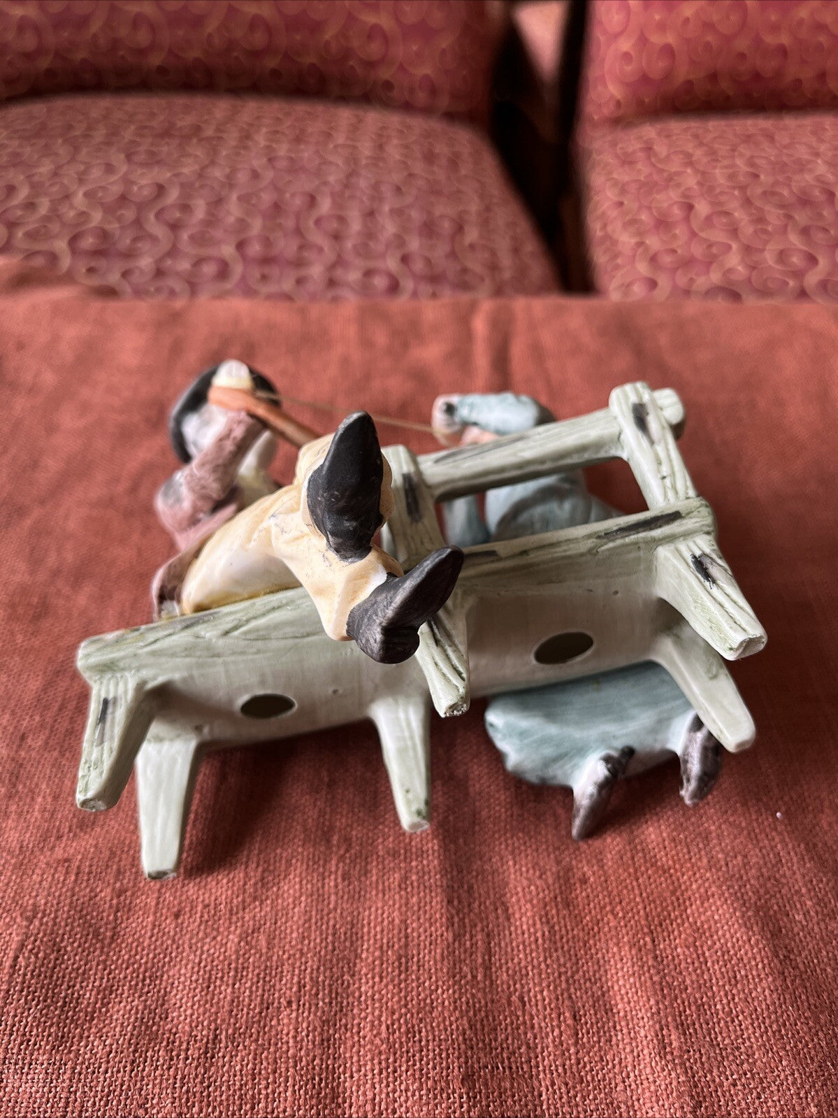 Figurine Couple Biscuit Sur Un Banc Fileurs