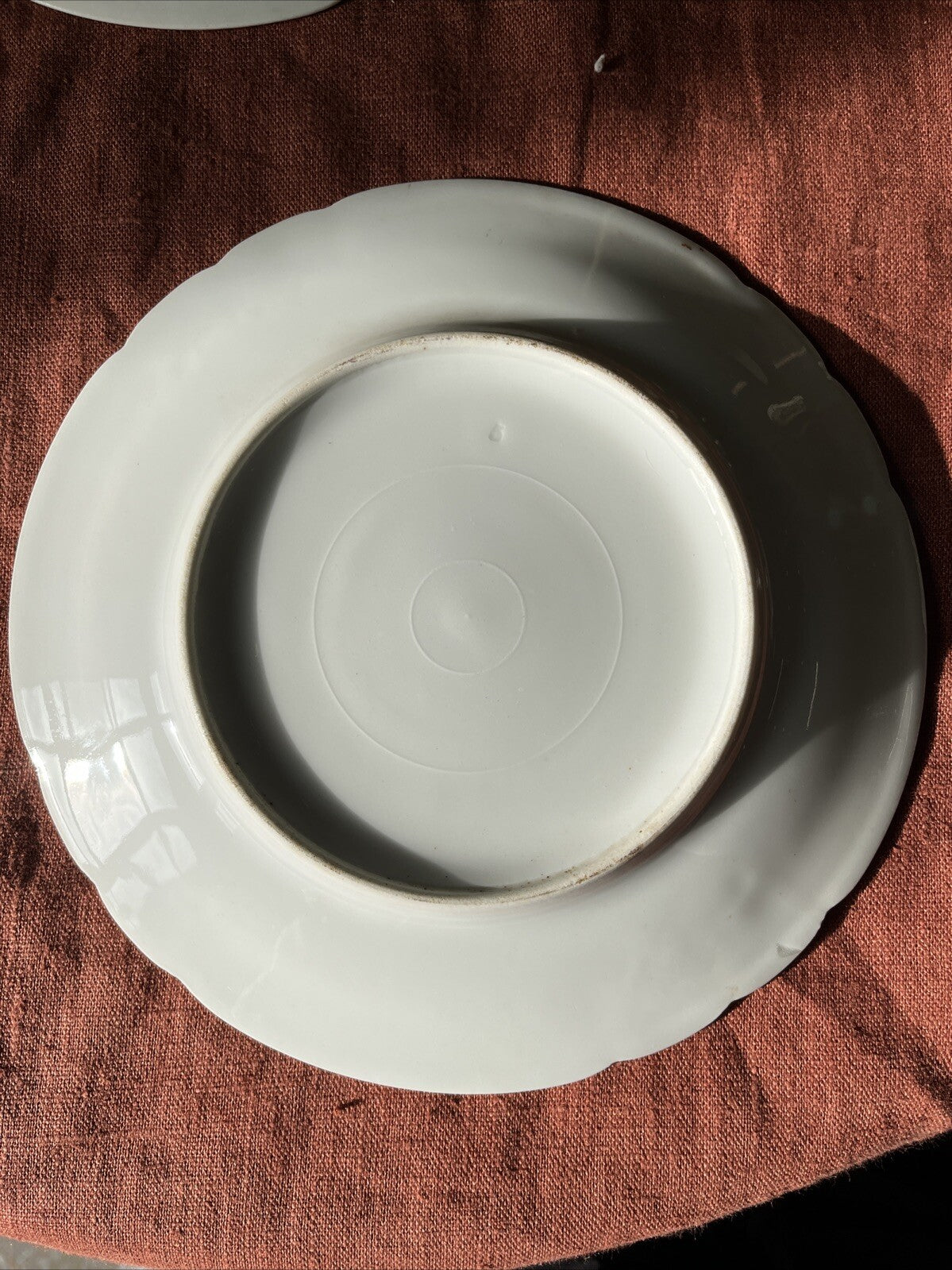 2 Assiettes Anciennes En Porcelaine Portrait