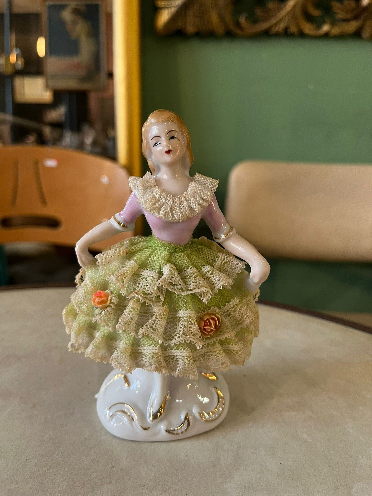 Figurine Dentelle Et Porcelaine Vintage Fabriqué Au Japon