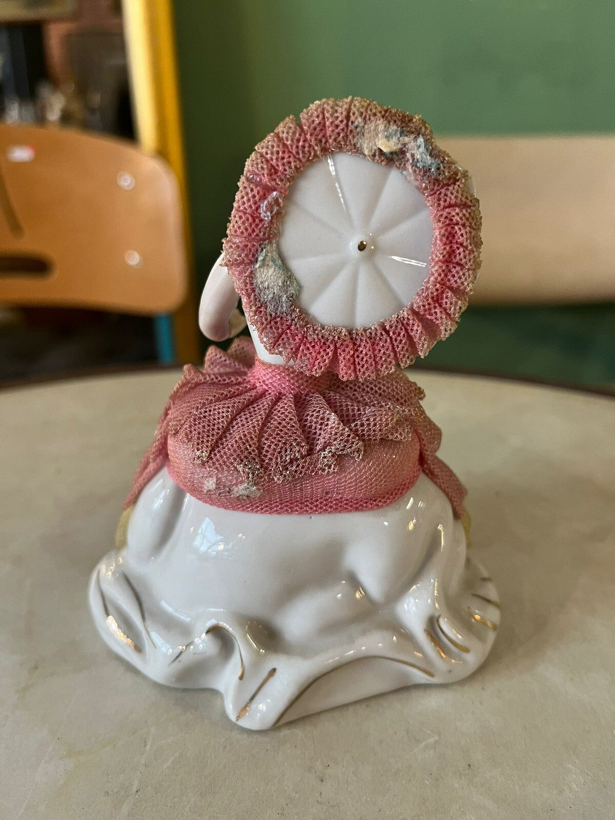 Figurine En Porcelaine Et Dentelle Vintage Fabriquée Au Japon