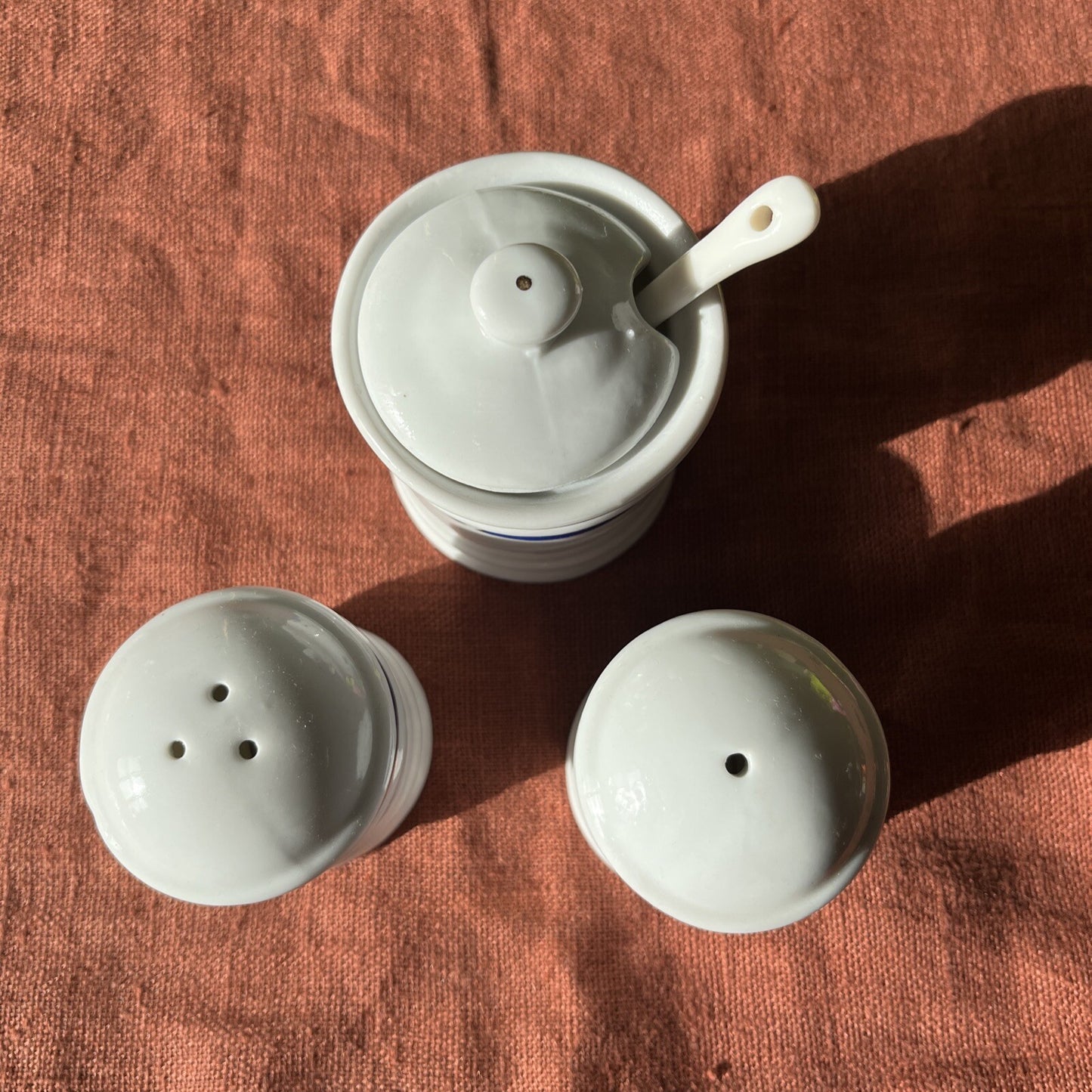Philippe Deshoulieres Ensemble À Condiments En Porcelaine 3 Pièces