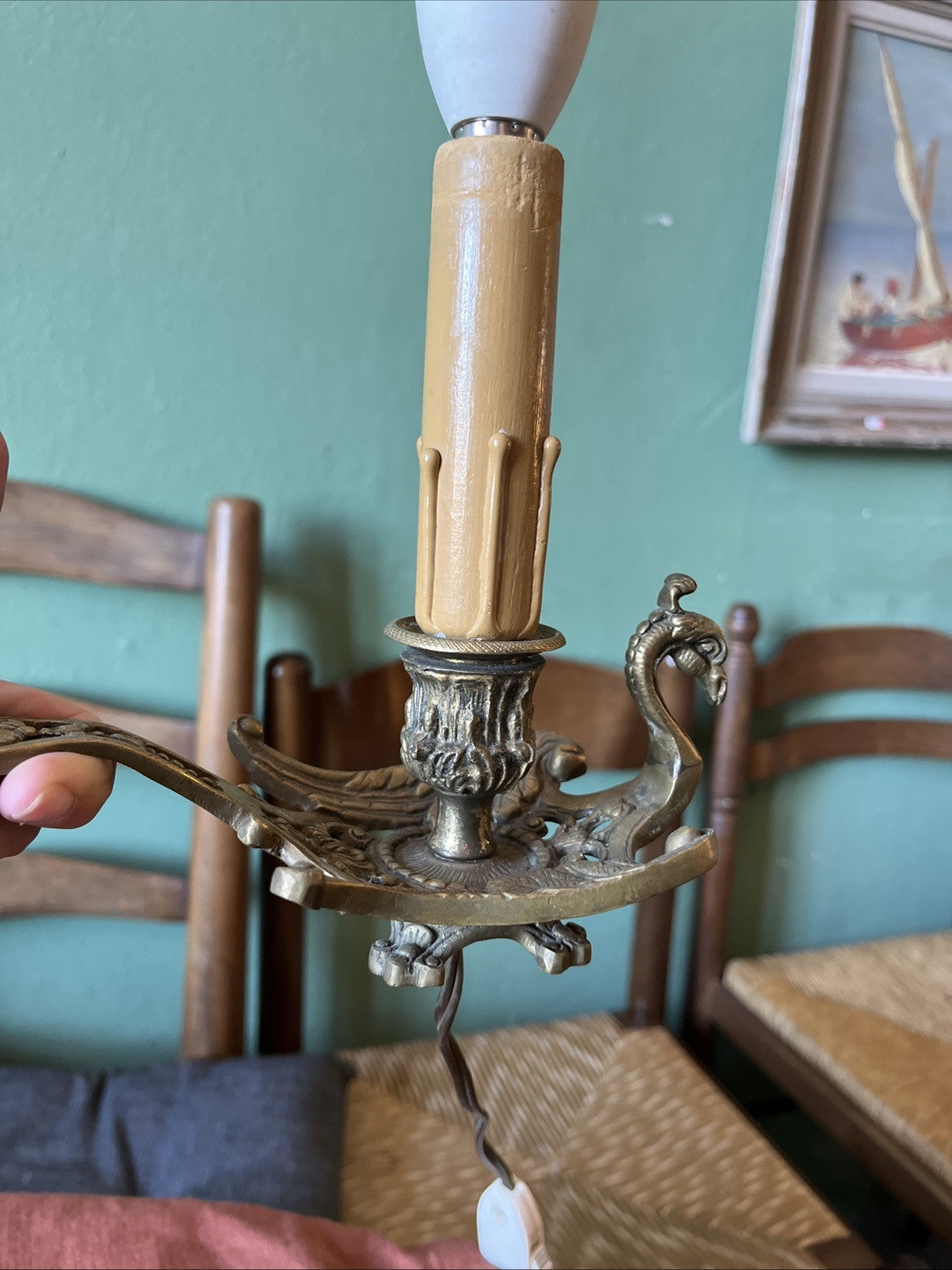 Ancien Bougeoir A Main En Bonze Monté En Lampe
