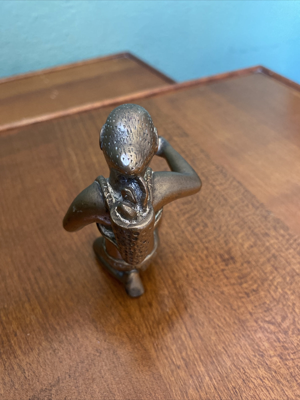 Petit Bronze Homme Asiatique XXÈME Siècle