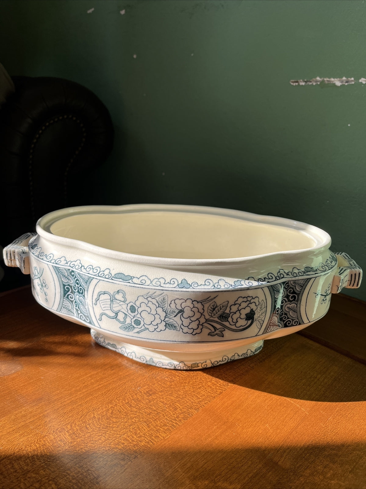 Ancienne Soupière Wedgwood