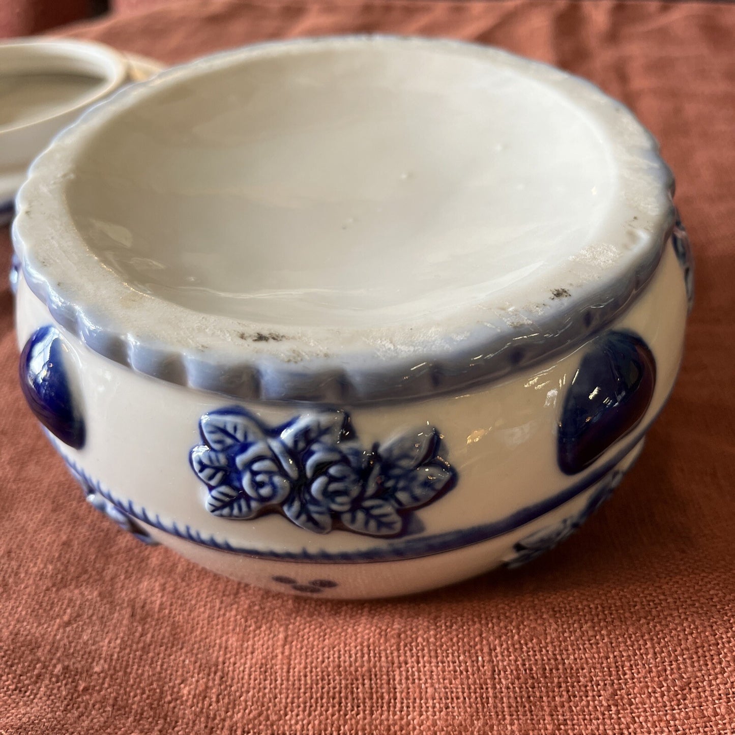 Sucrier Bonbonnière En Porcelaine