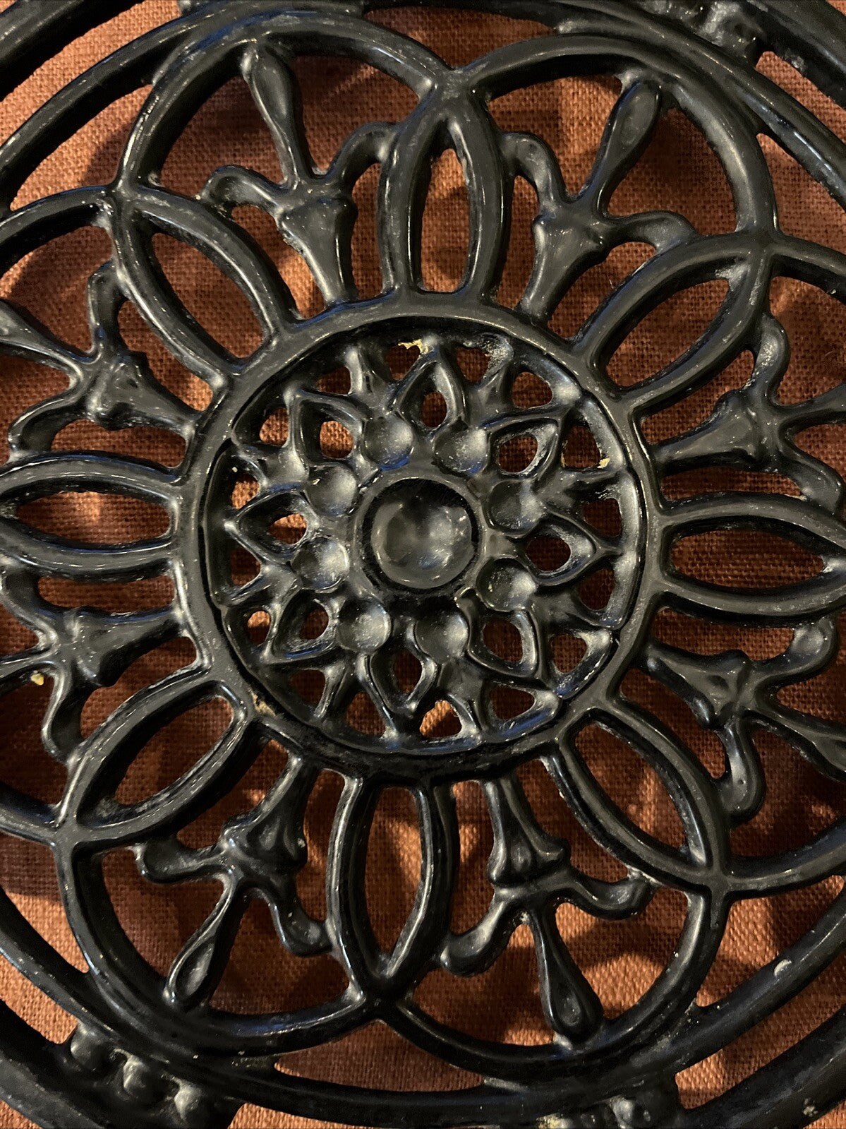 Ancien Dessous De Plat En Fonte Noir