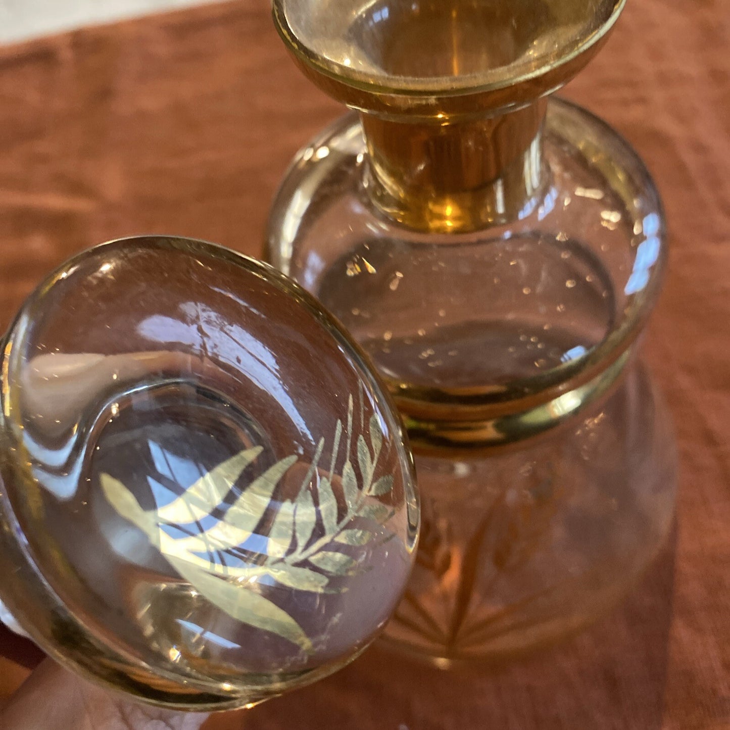 Carafe A Liqueur En Verre Doré