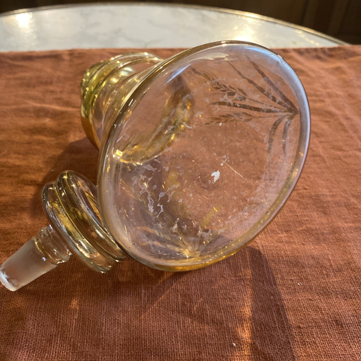 Carafe A Liqueur En Verre Doré
