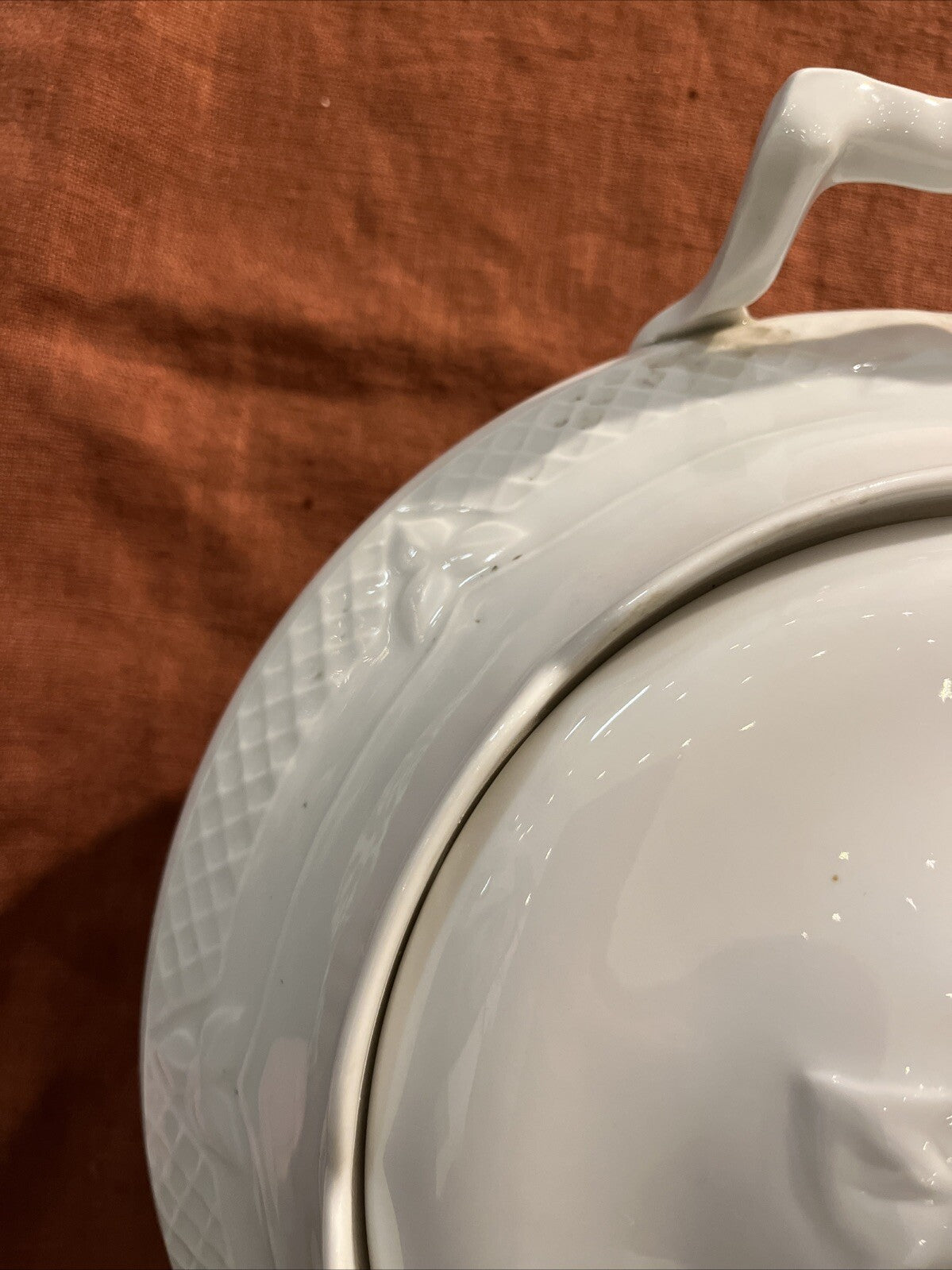 Soupière En Porcelaine Blanche