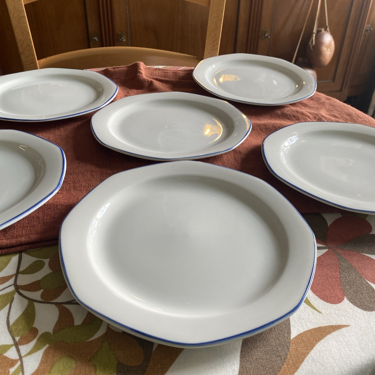 Lot De 6 Assiettes Desserts « Burg Lindau »Vintage