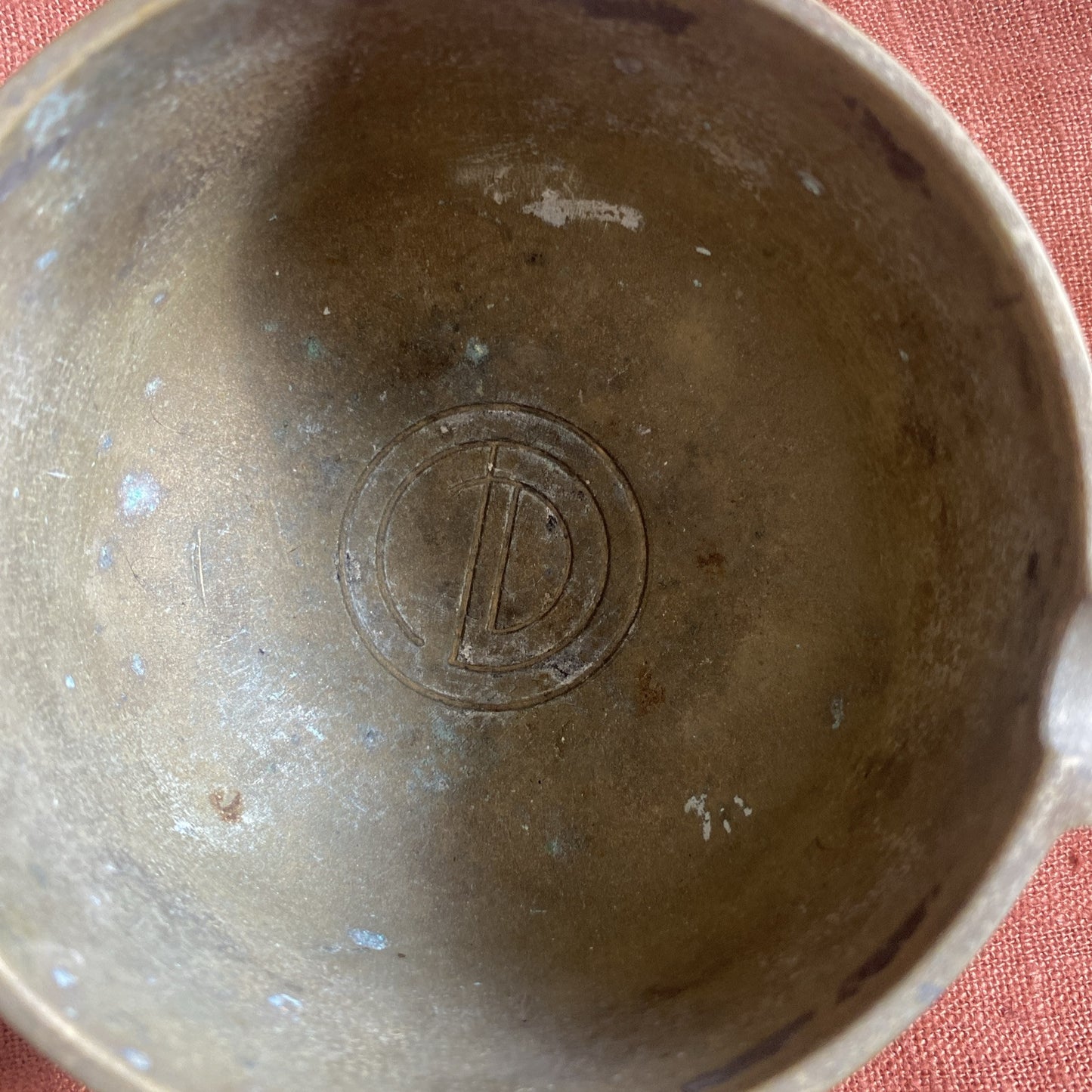 Lot De 2 Cendiers En Bronze