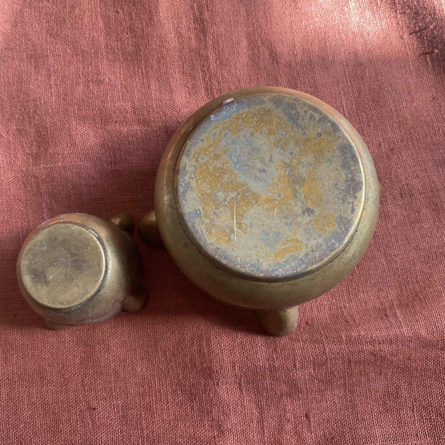 Lot De 2 Cendiers En Bronze