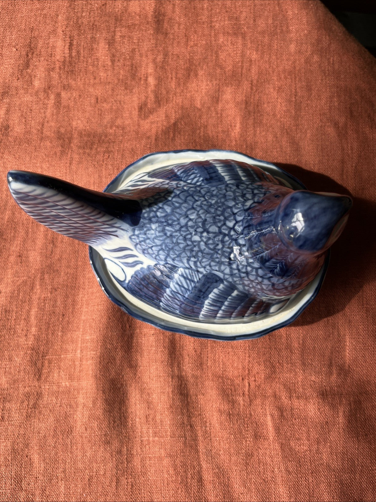 Pot / Terrine En Céramique Bleu Forme De Poule