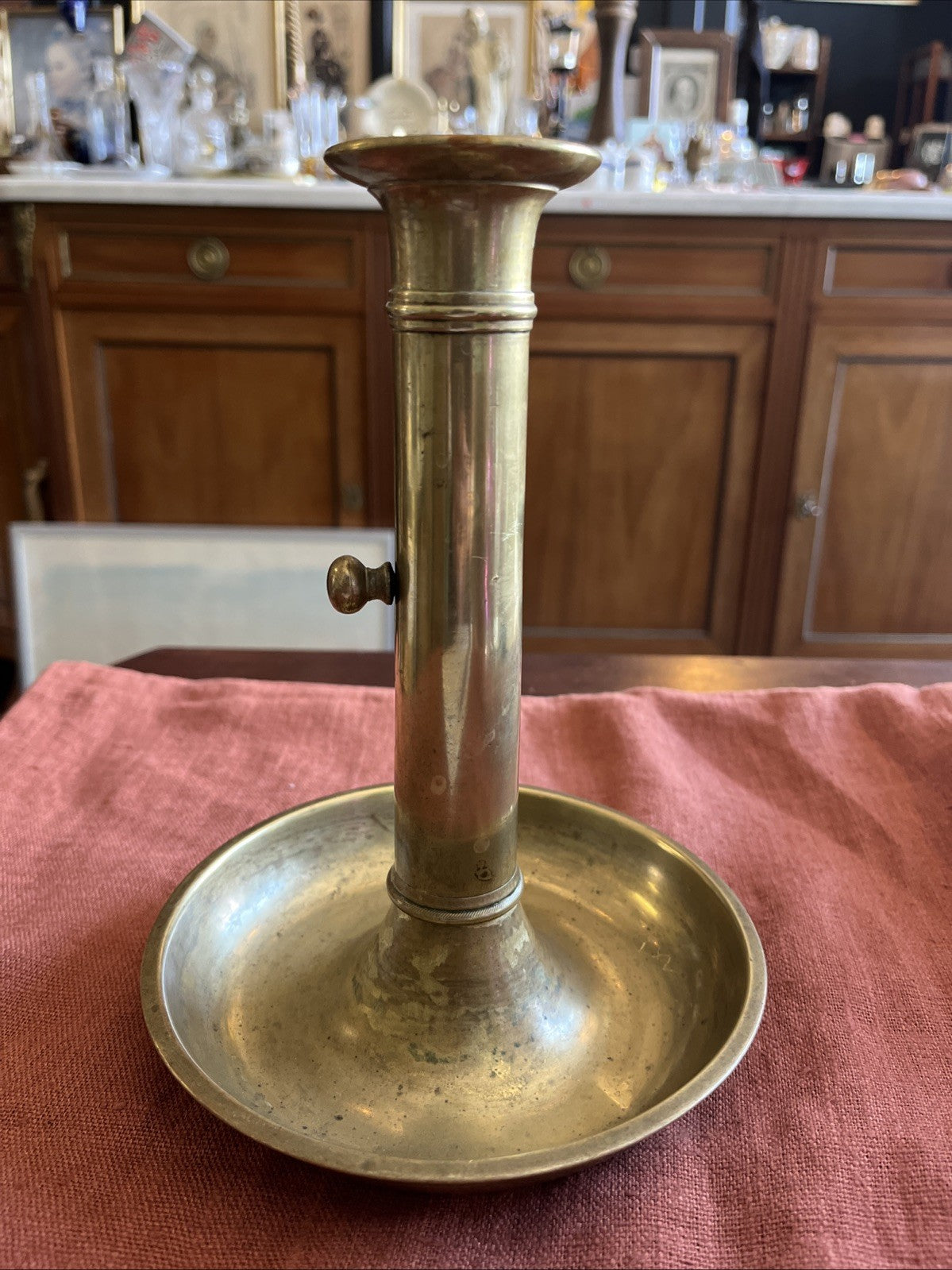 Ancien Bougeoir À Poussoir Doré