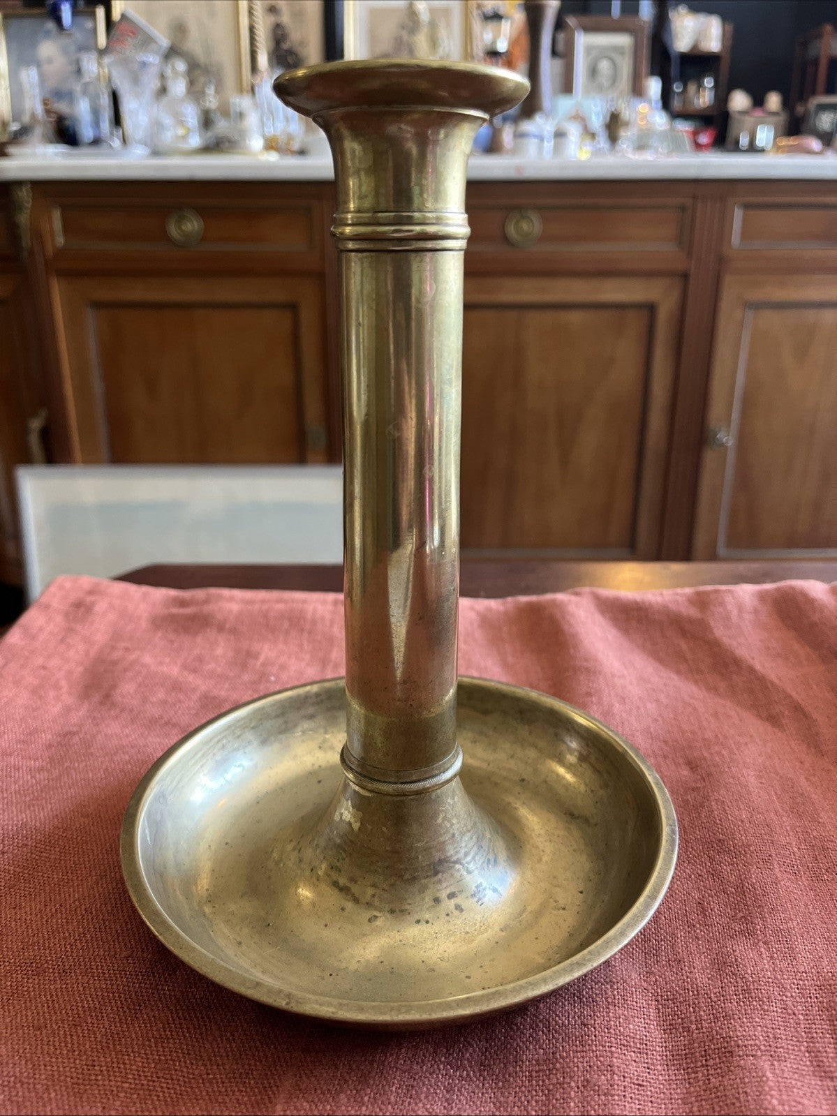 Ancien Bougeoir À Poussoir Doré