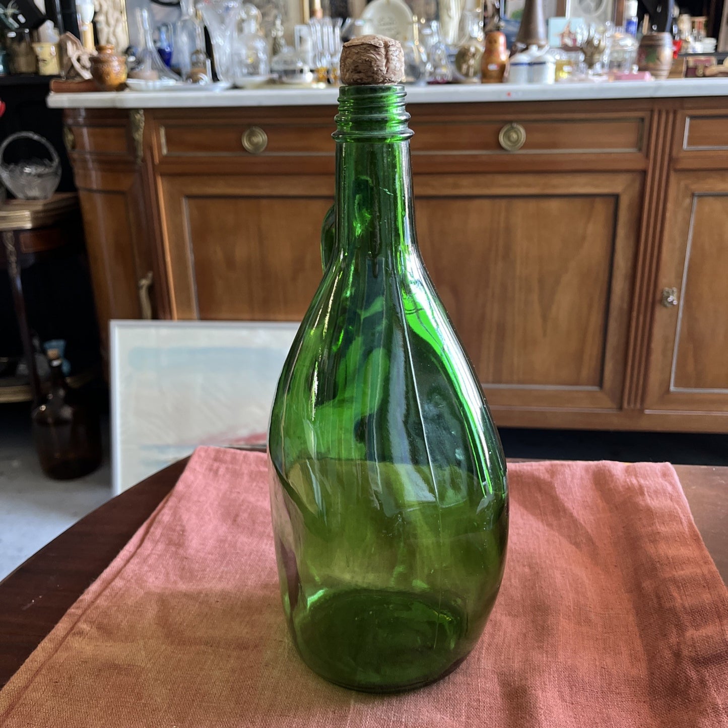 Ancienne Bouteille En Verre Verte Avec Sa Anse