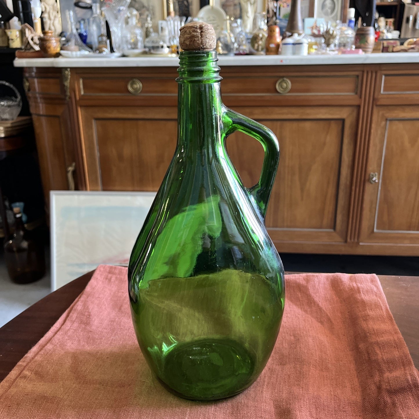 Ancienne Bouteille En Verre Verte Avec Sa Anse