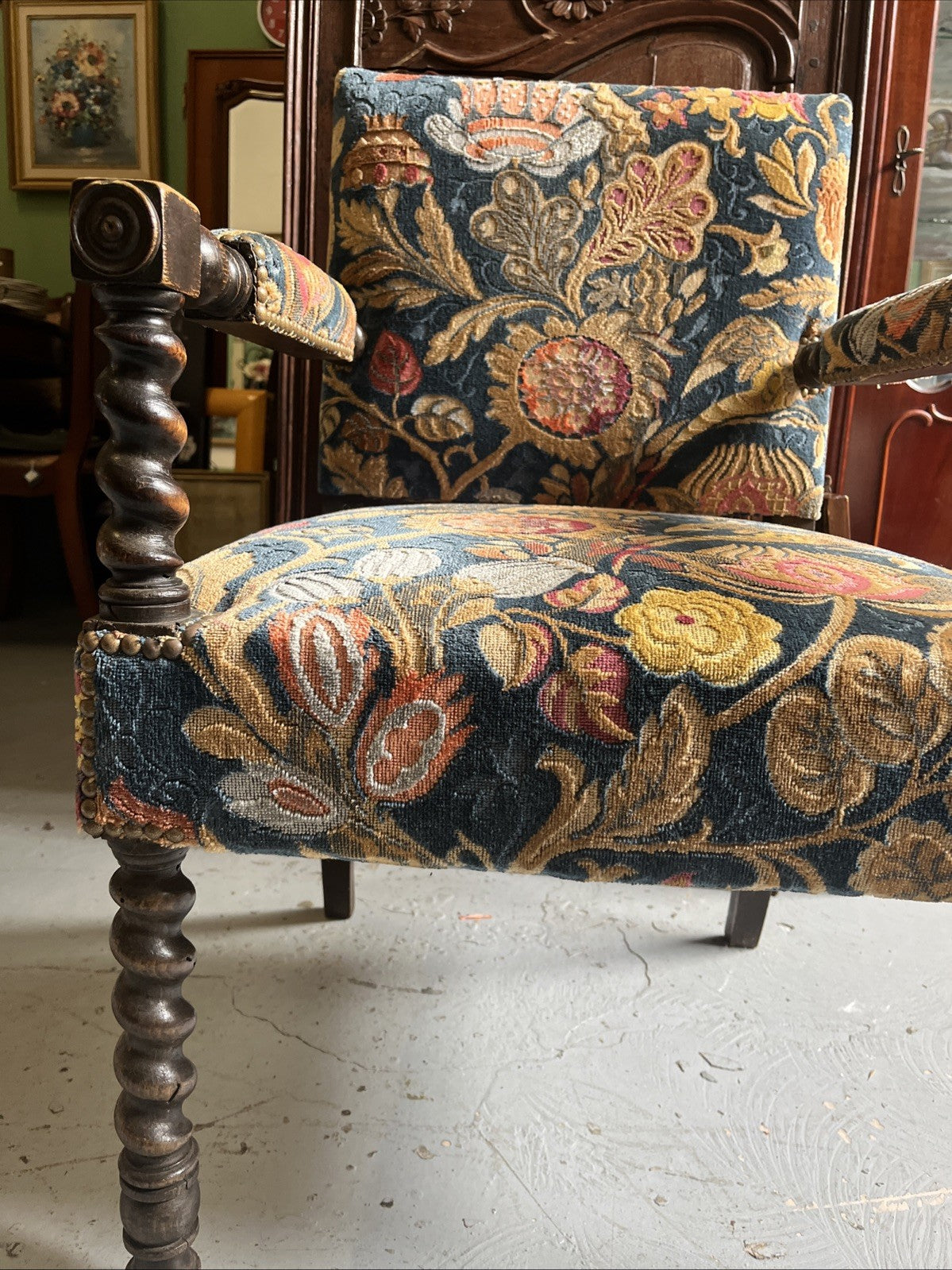 CHAISE A BRAS LOUIS XIII, FAUTEUIL XVIIe EN NOYER