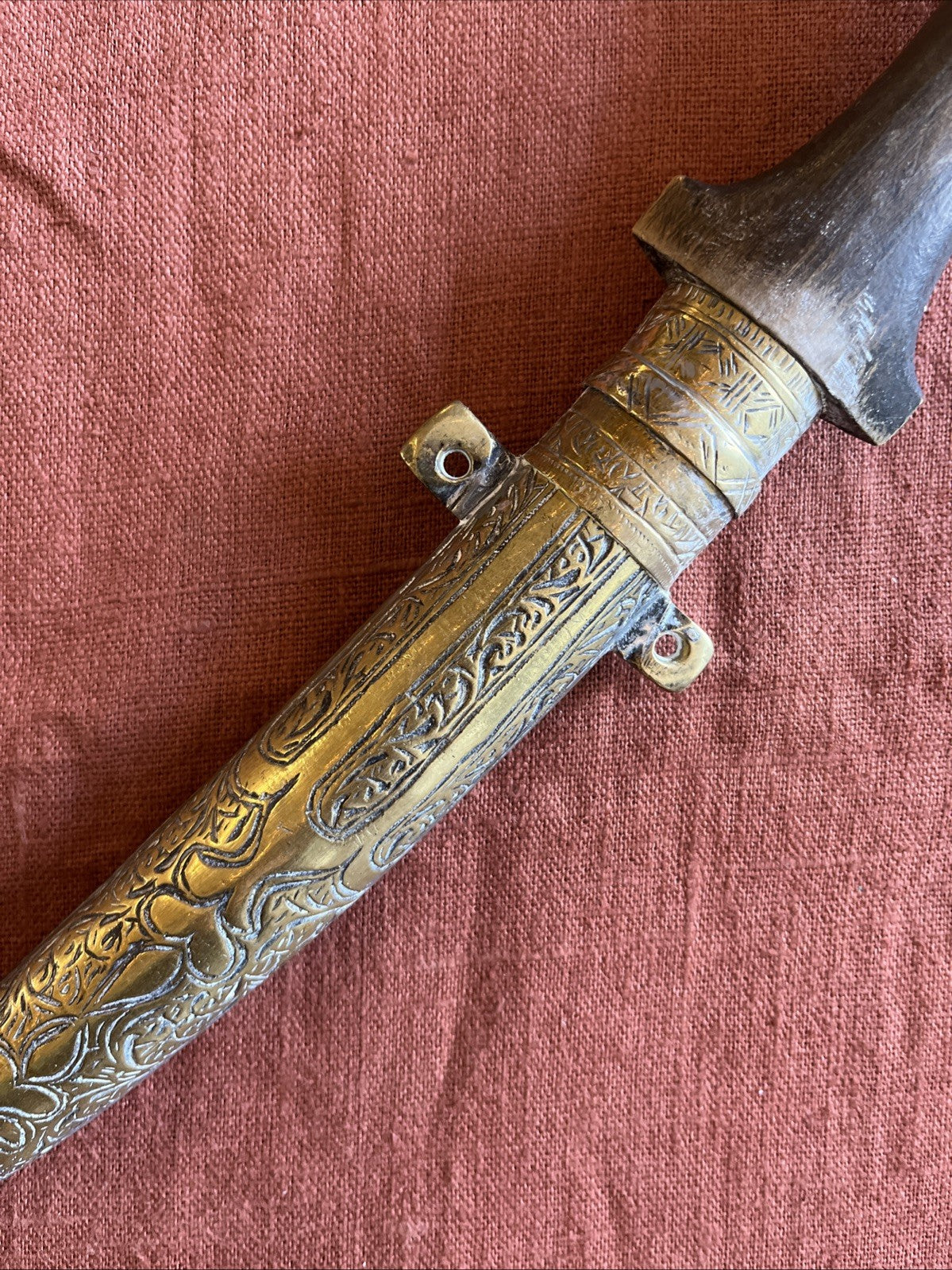 Couteau Oriental En Laiton