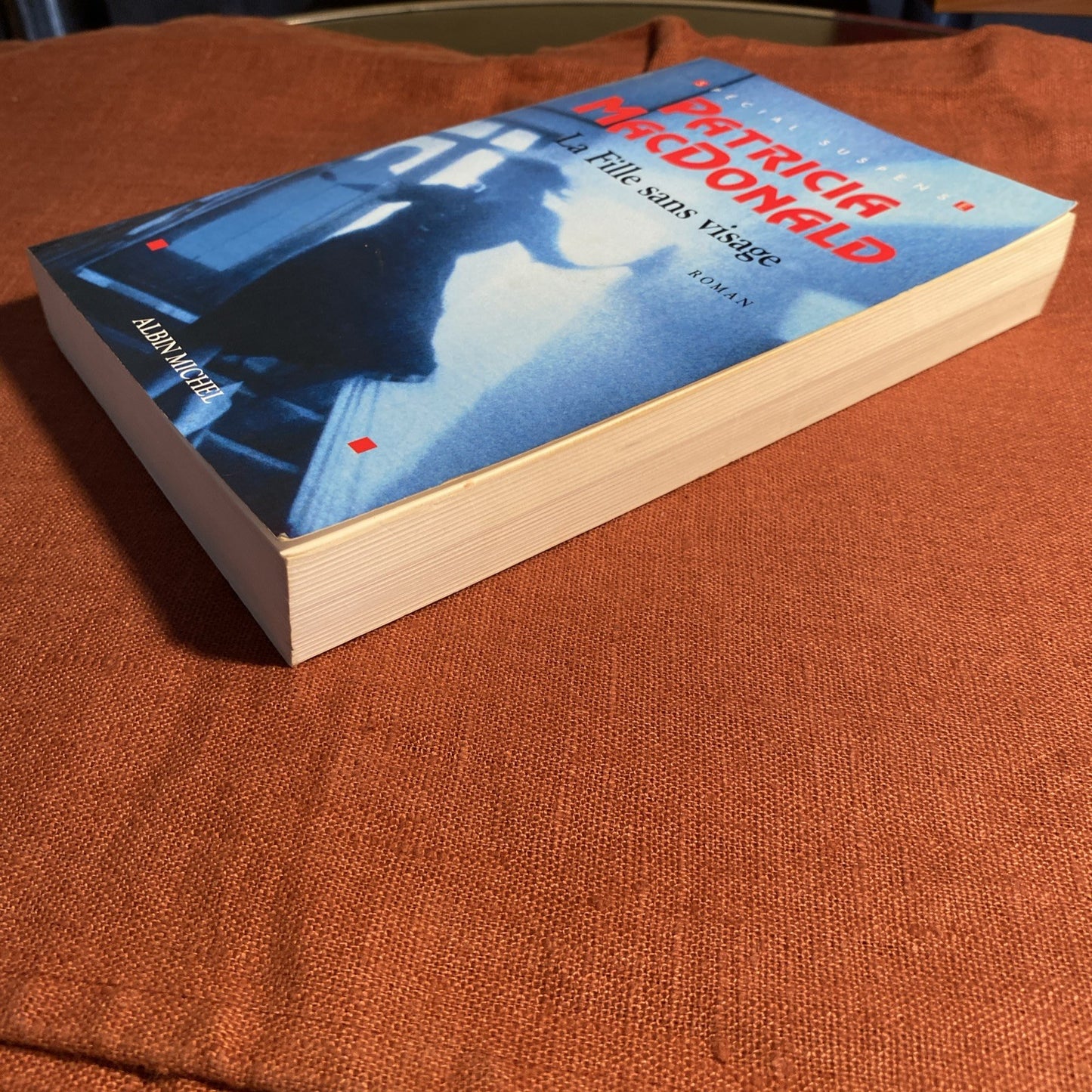 Livre La Fille Sans Visage - Patricia Macdonald