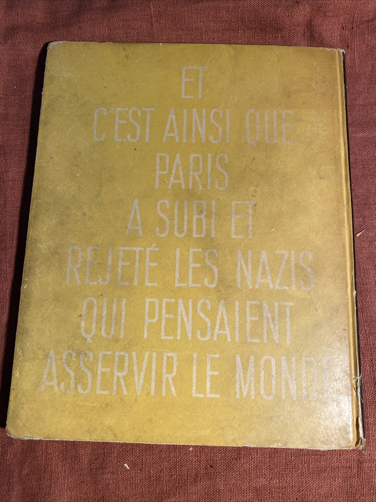 A Paris sous la Botte des Nazis - Jean Eparvier - Eds. Raymond Schall - 1944 - livre -