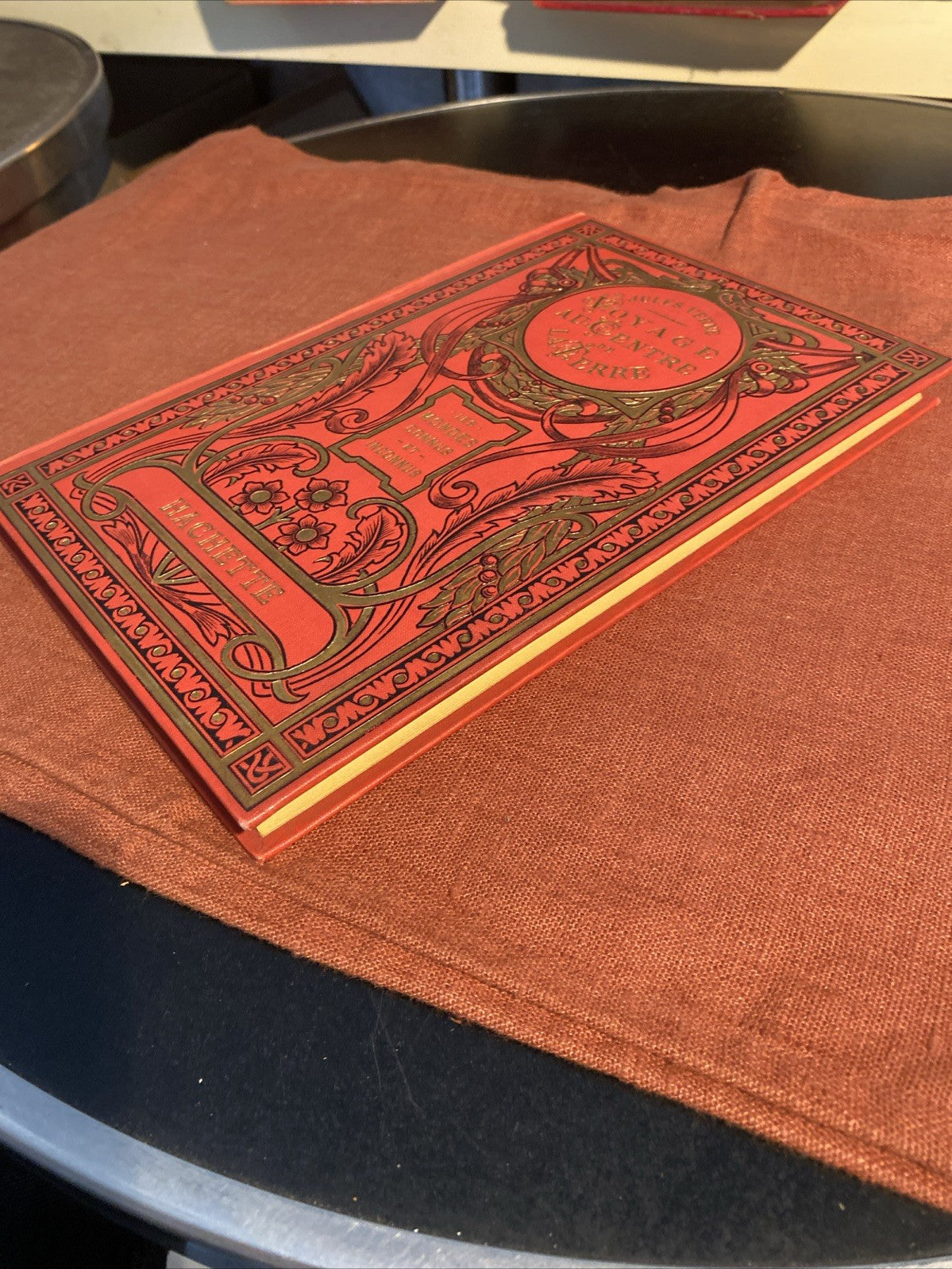 Voyage au centre de la Terre de Jules Verne édition de 1921
