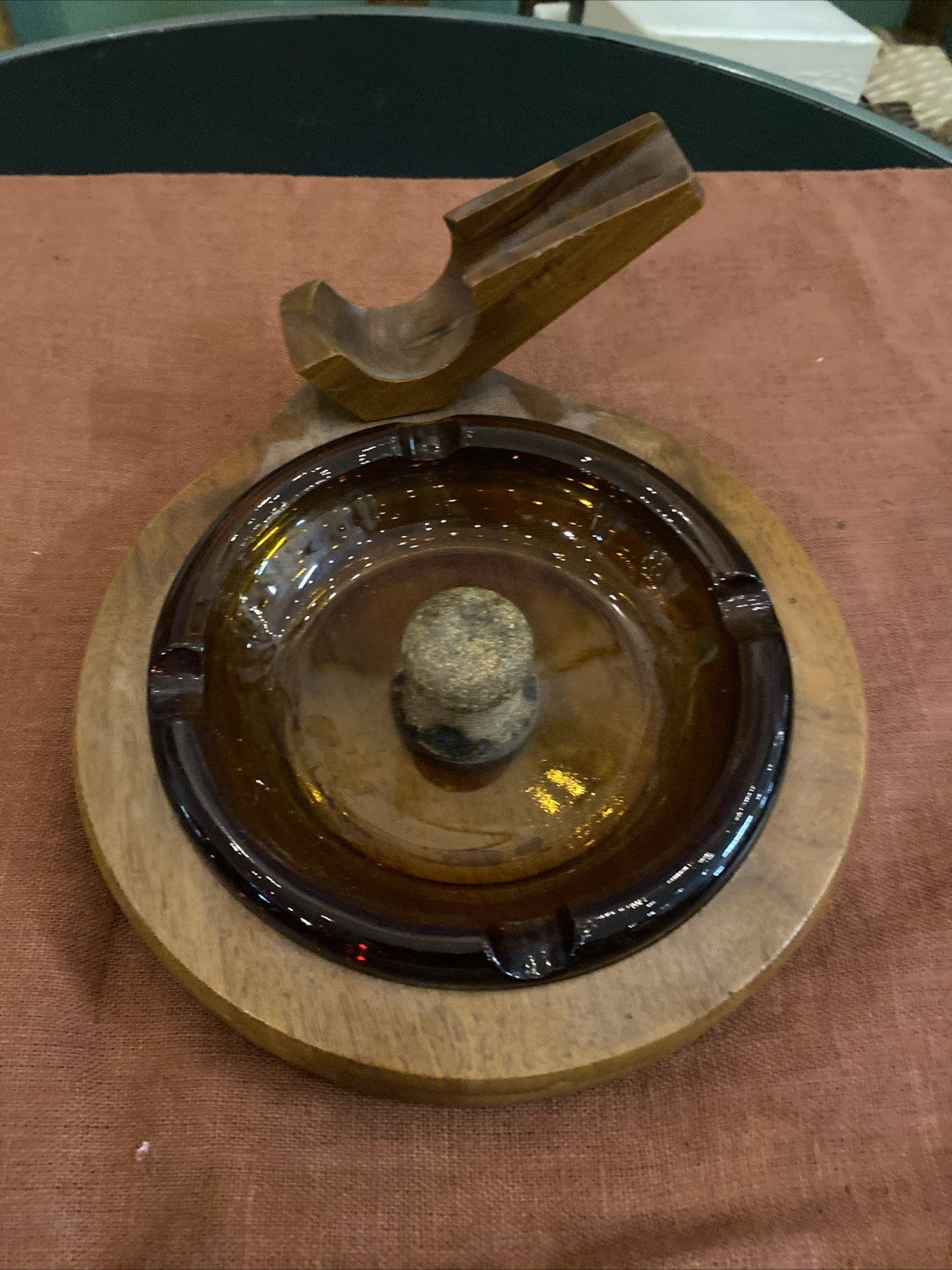Cendrier A Pipe Verre Ambré Support En Bois