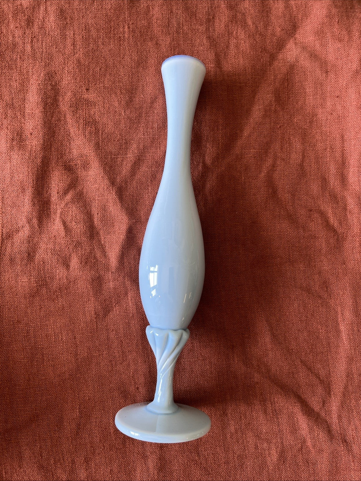 Vase / Soliflore En Opaline Bleu