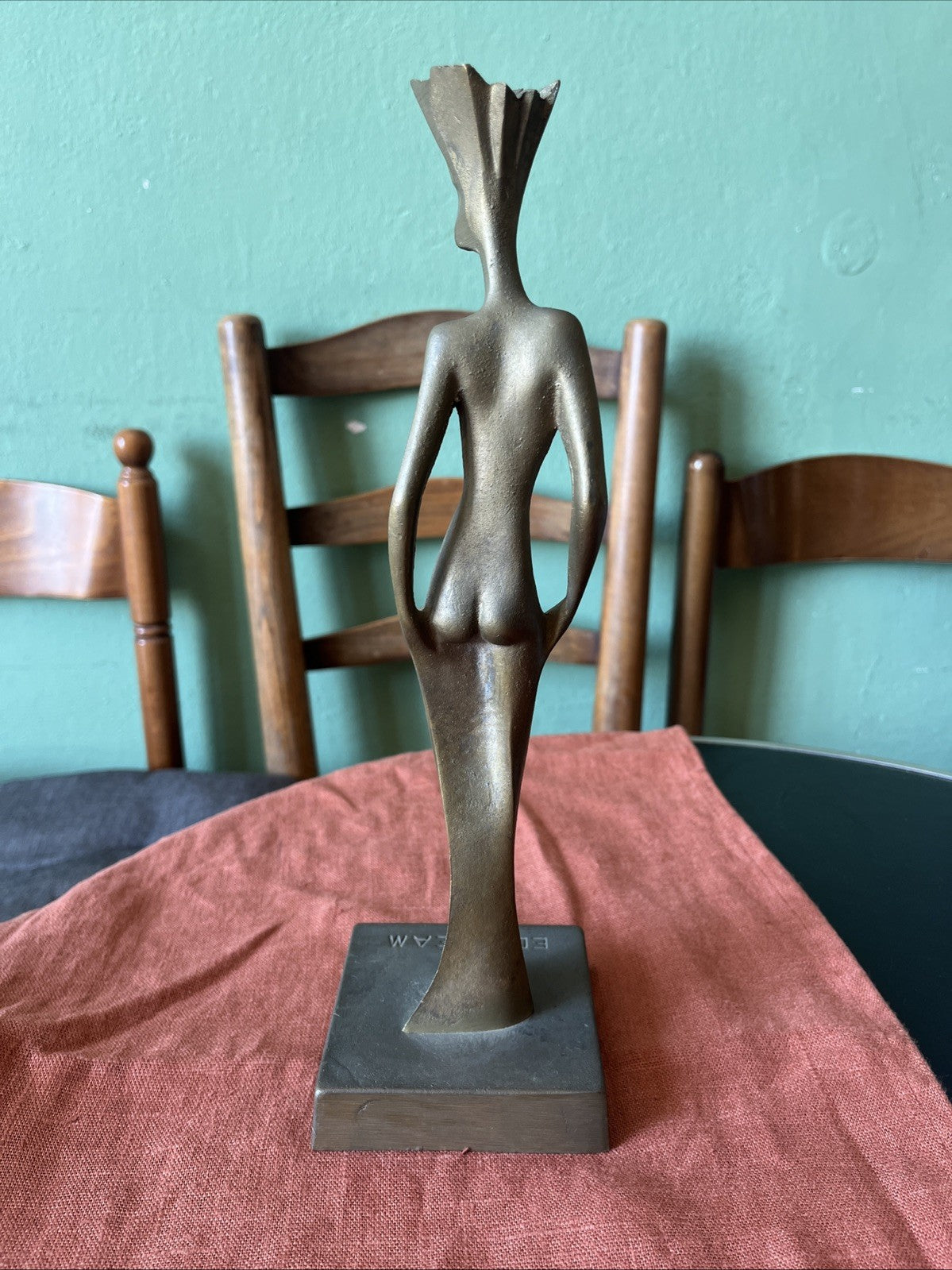 Statue Bronze Femme EDF REAM