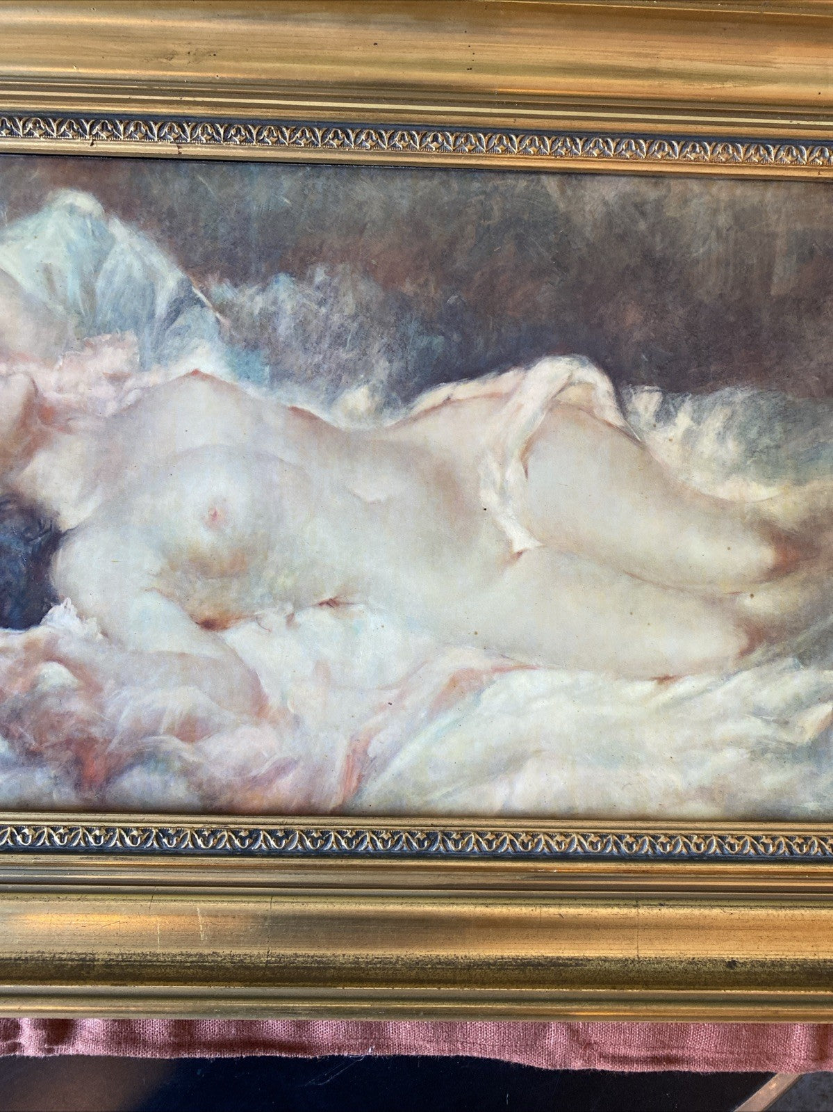 Tableau ancien signé Julian – Nu féminin allongé – Huile sur toile – Cadre doré