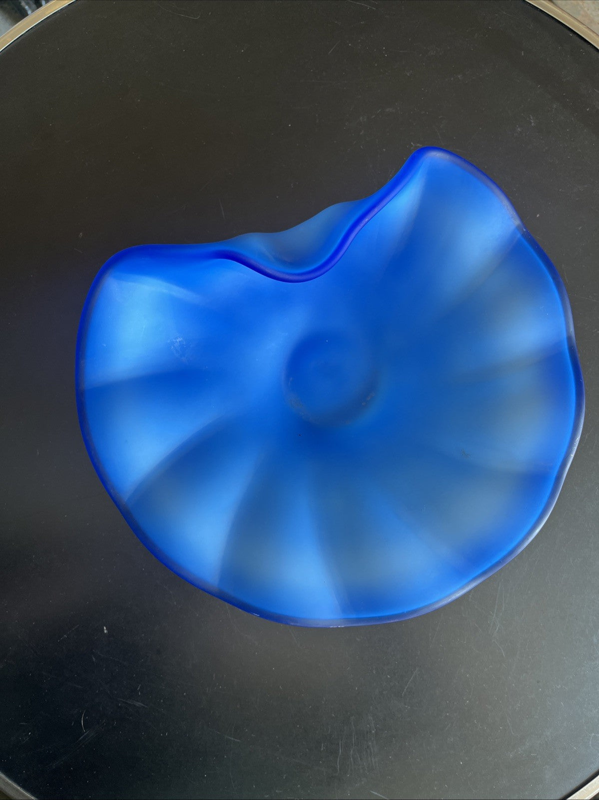 Coupe À Fruits En Verre Bleu