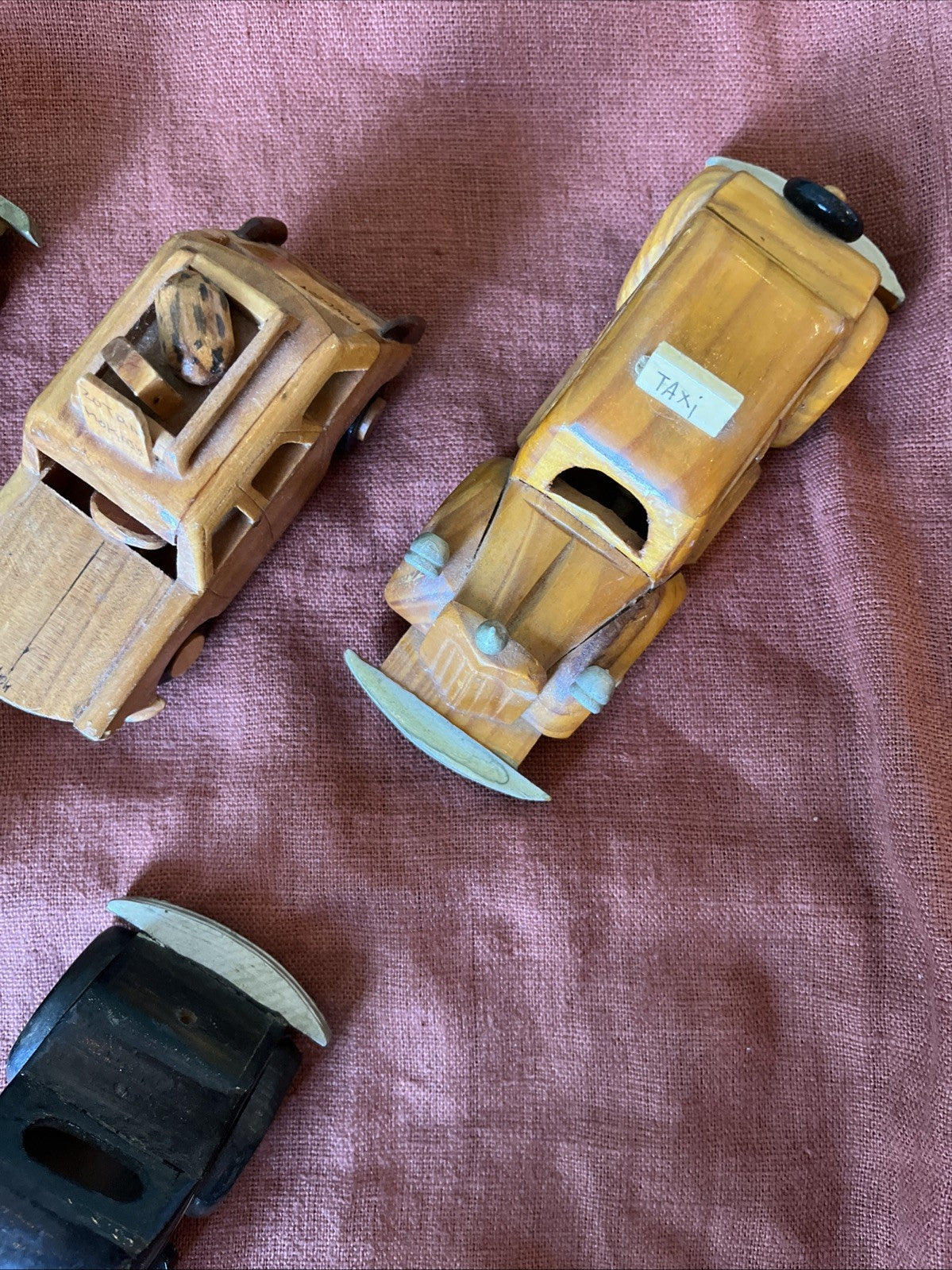 Lot De 5 Voitures Miniatures Anciennes En Bois