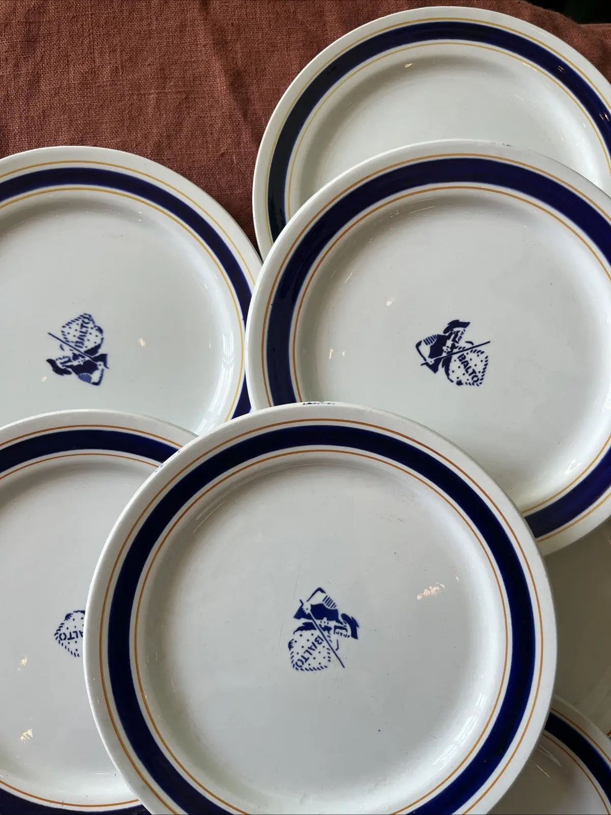 Lot De 9 Petites Assiettes En Porcelaine Biscuits Gondolo