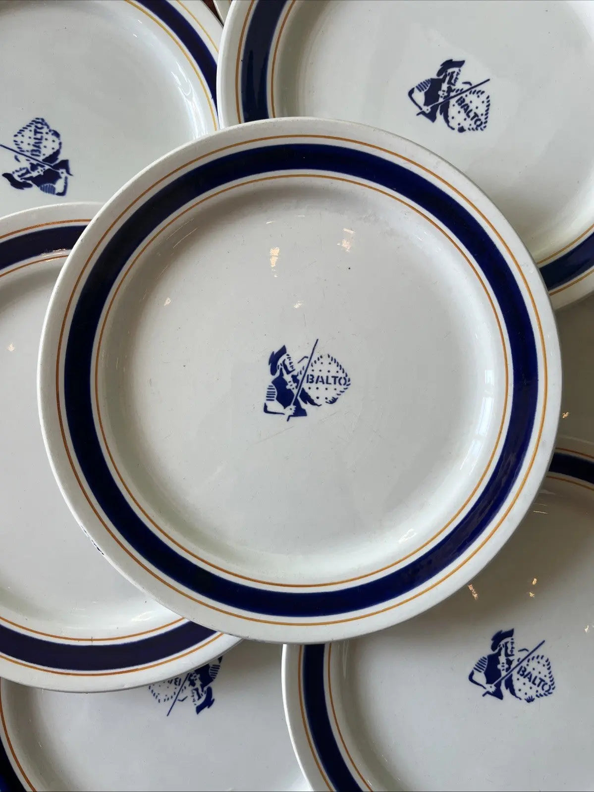 Lot De 9 Petites Assiettes En Porcelaine Biscuits Gondolo