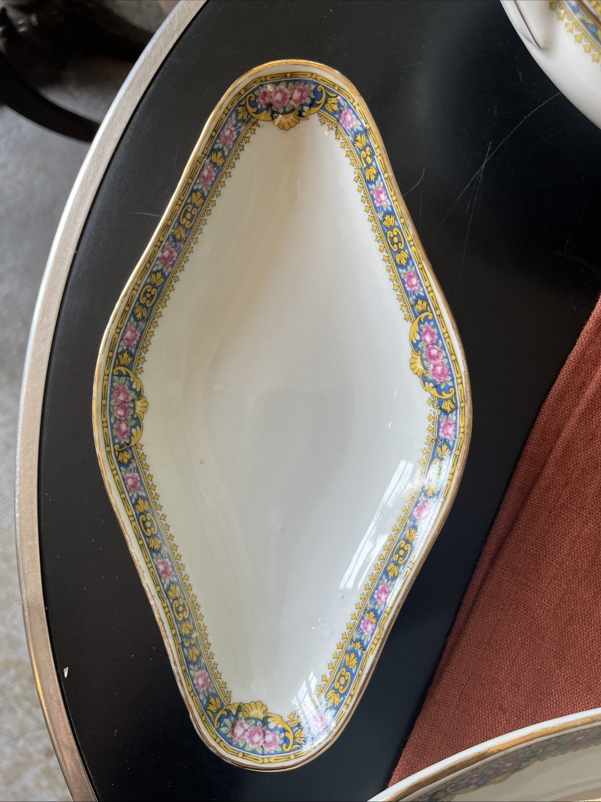 Ensemble 4 Plats De Service Porcelaine
