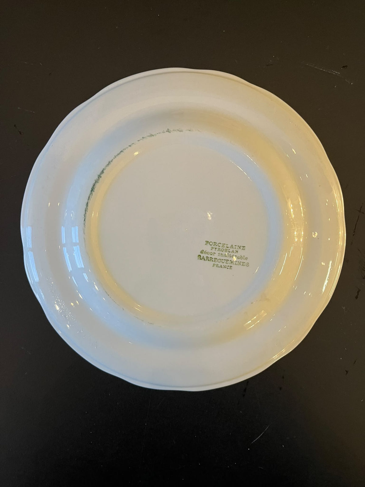 Assiette en porcelaine de Sarreguemines décor Minton – 23,5 cm