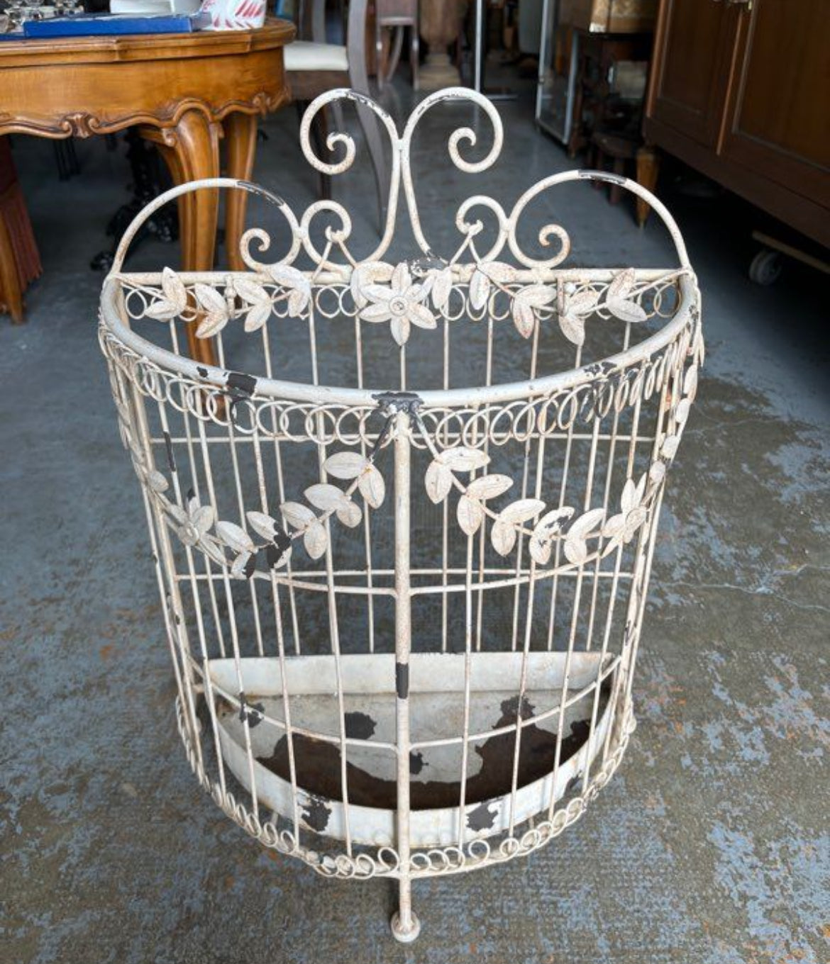 Porte parapluie en fer
