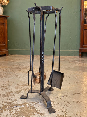 serviteur de cheminée ancien en fer forgé – 4 accessoires