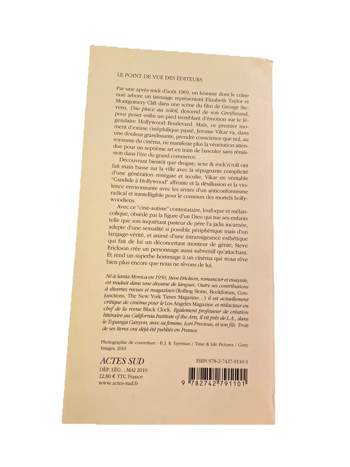 Arrière du livre Zeroville de Steve Erickson publié par Actes Sud avec descriptif et code-barres.