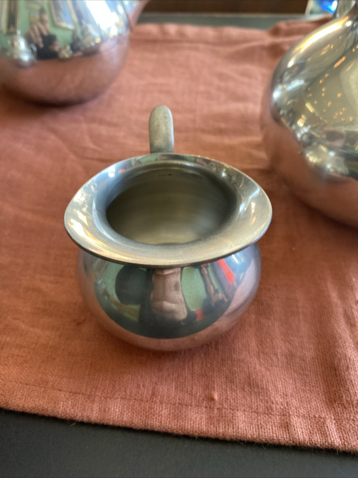 service à thé et café complet en étain du Manoir Paris