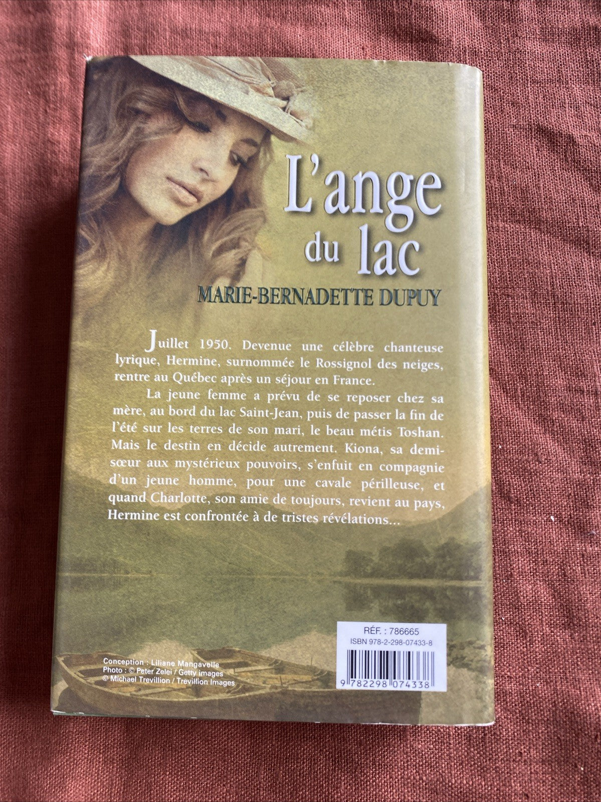L'ange du lac - Marie-Bernadette Dupuy dos du livre