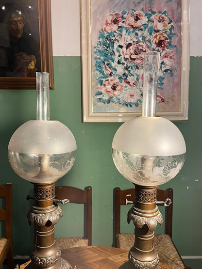 Paire de grandes lampes anciennes Napoléon III