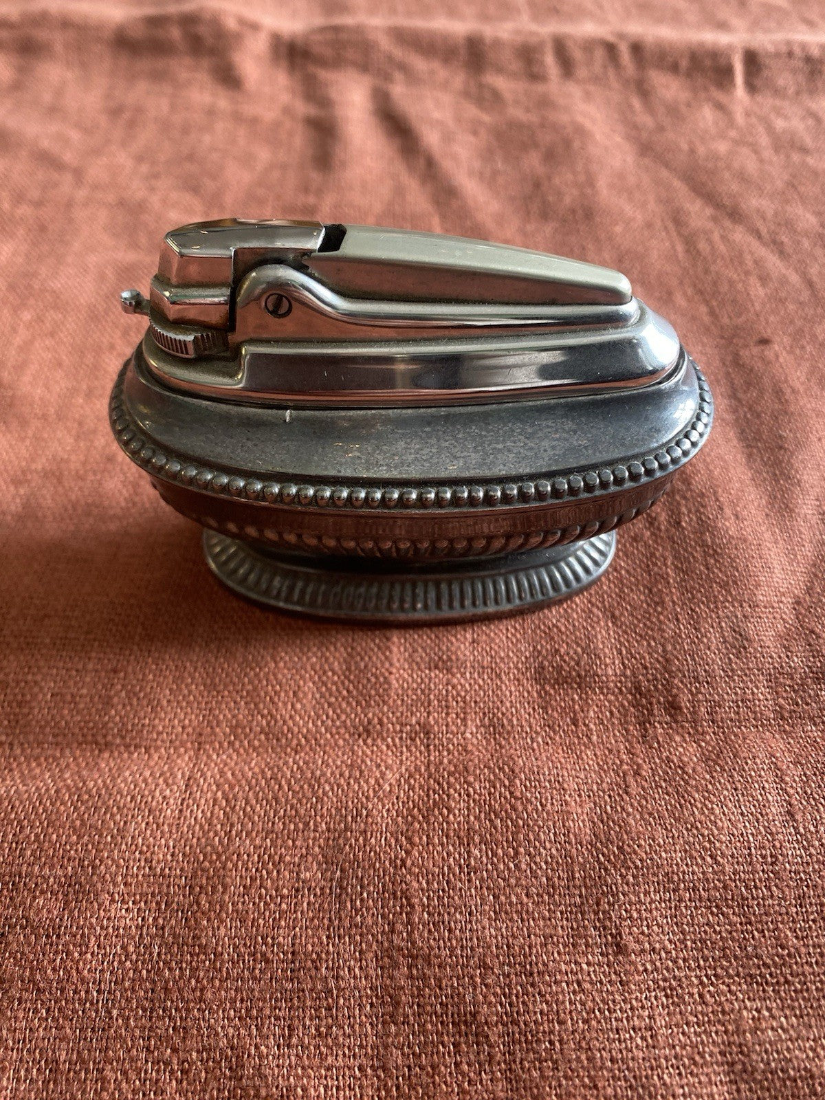 Briquet de table ancien Ronson – métal argenté